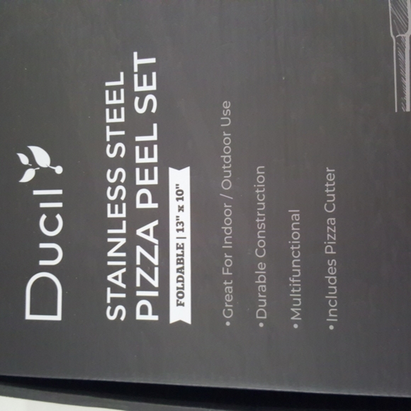 New! Stainless Steel Pizza Peel Set (Open Box) - Picture 2 of 5